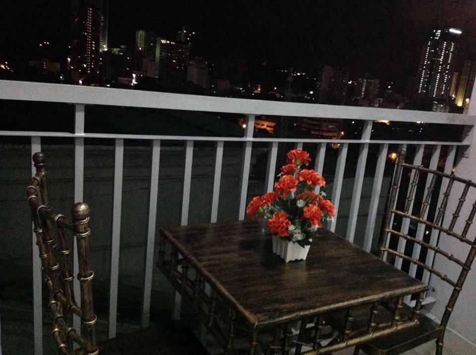 Aed Manila Bay View At Green Residences Exteriör bild